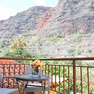 Calma Apartment