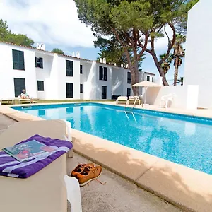  Apartment Apartamentos Cala Blanca Spain